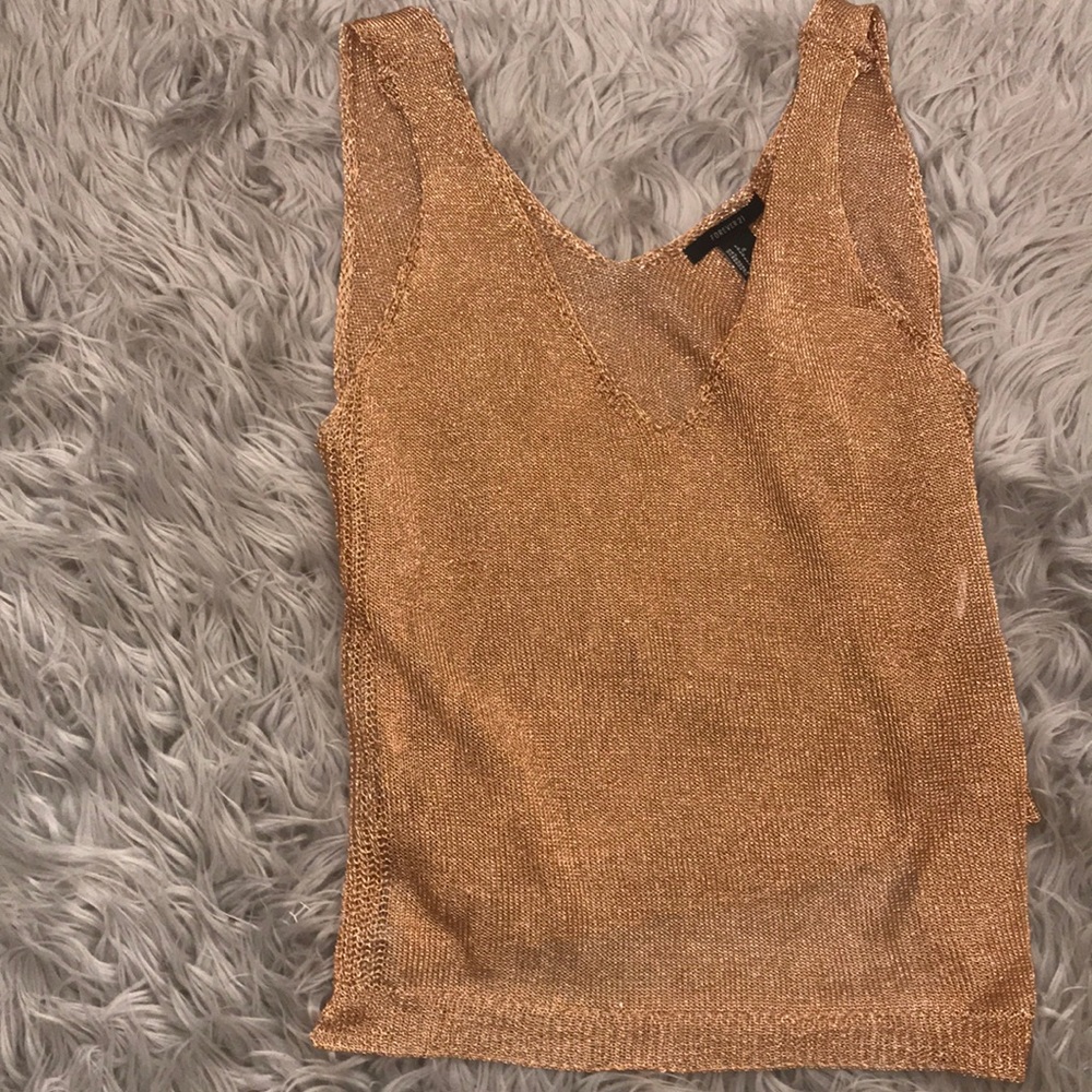 Shimmery top